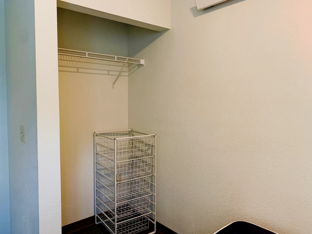 3Bedrooms, 2Bathrooms