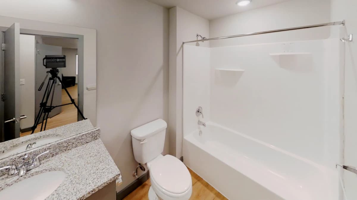 615 S Wright, Champaign, IL 61820 image