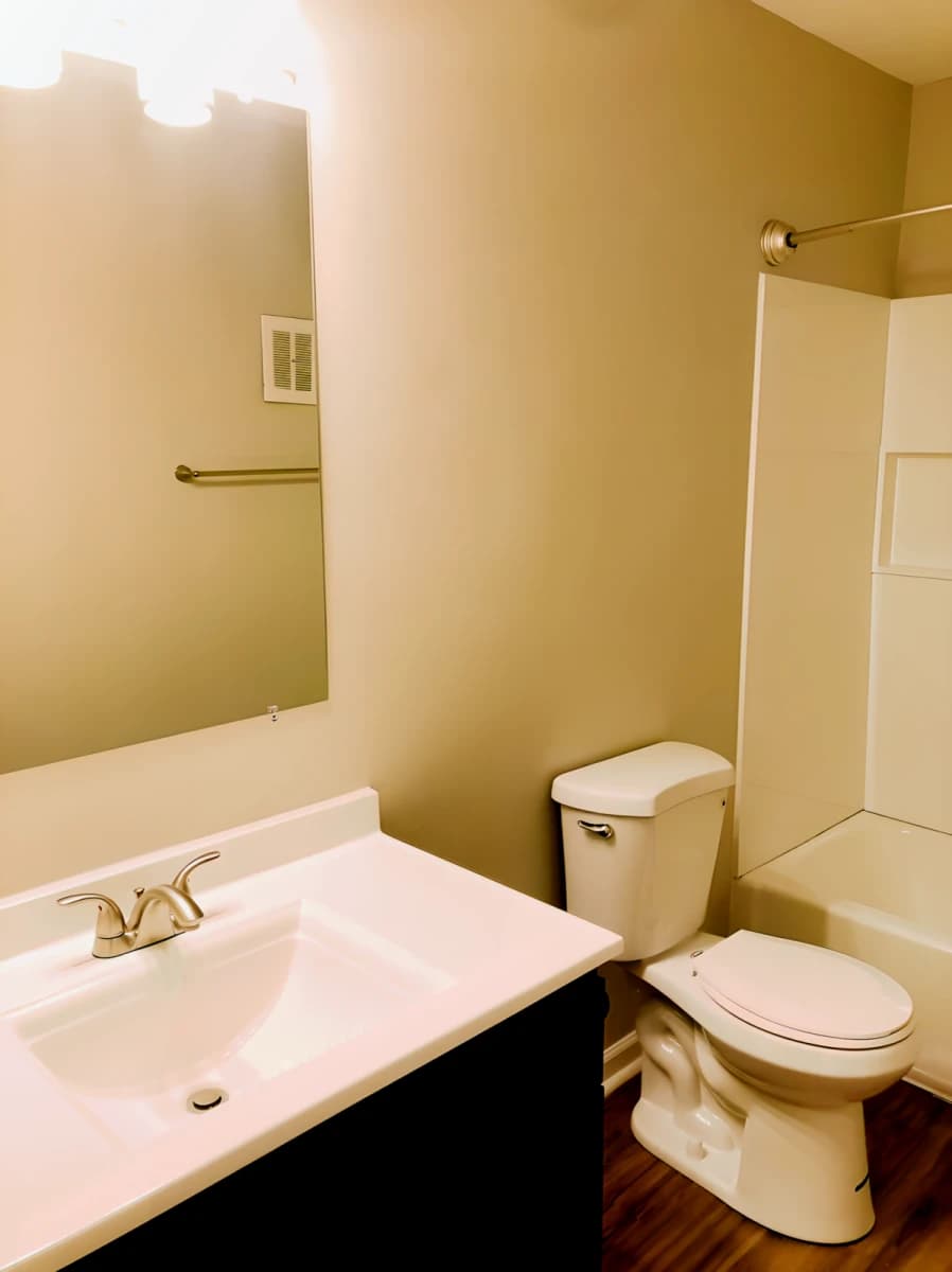 106 E Healey Street, Champaign, IL 61820 image