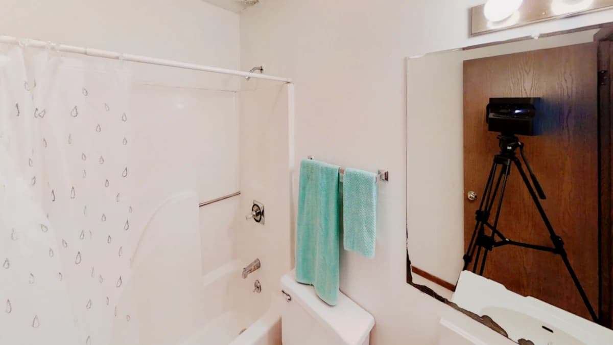 1Bedrooms, 1Bathrooms
