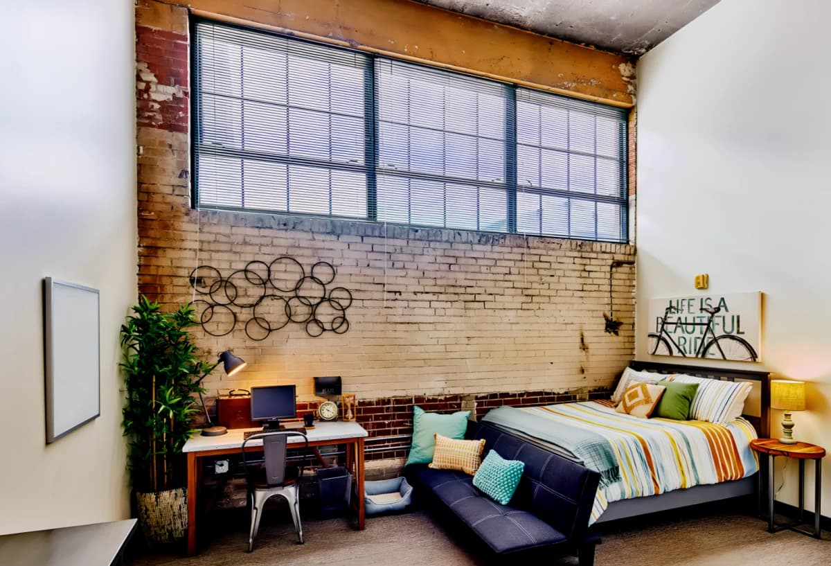 3 Bed 2 Bath 3b