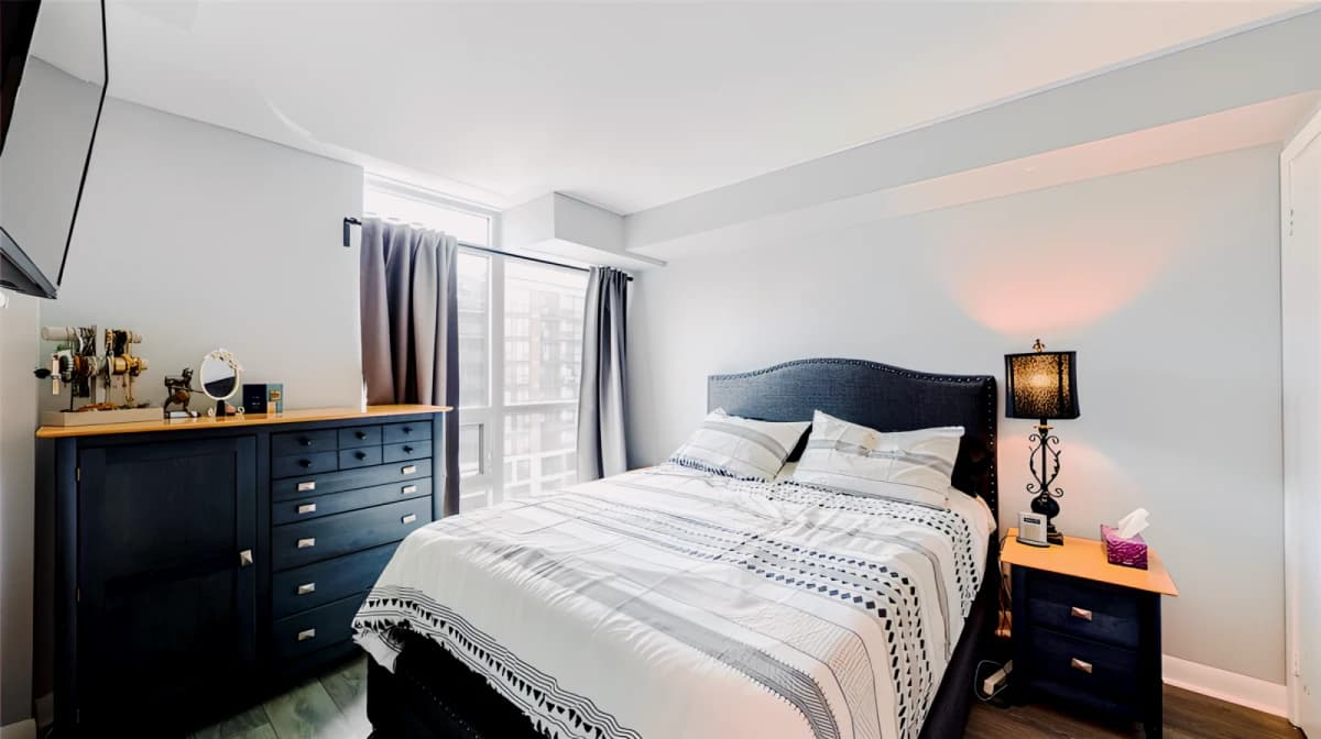 Gramercy Park(525 Wilson) image 3