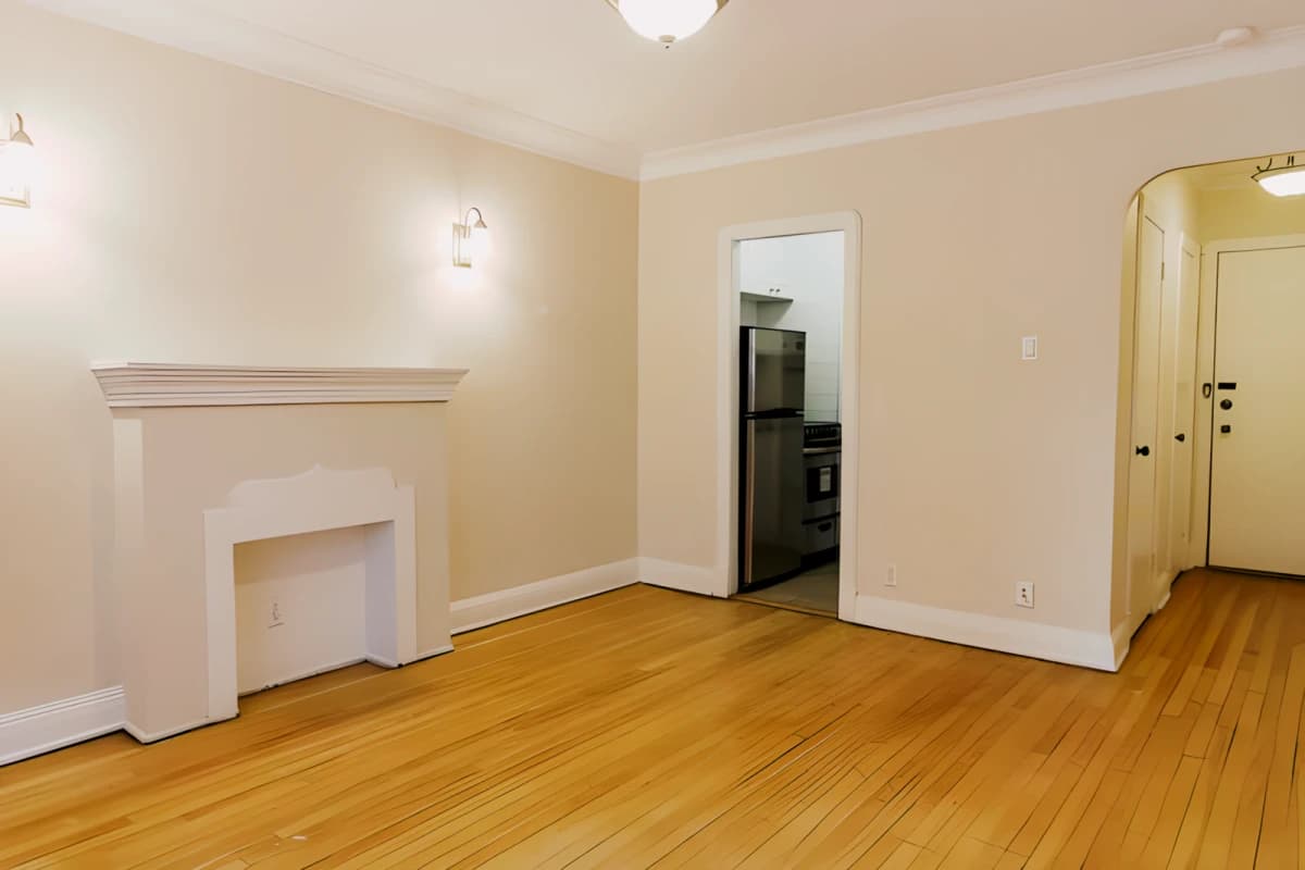 214 Metcalfe image 3
