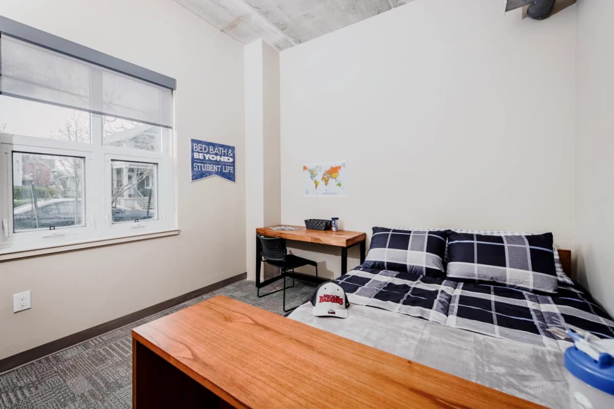 Regent Student Living image