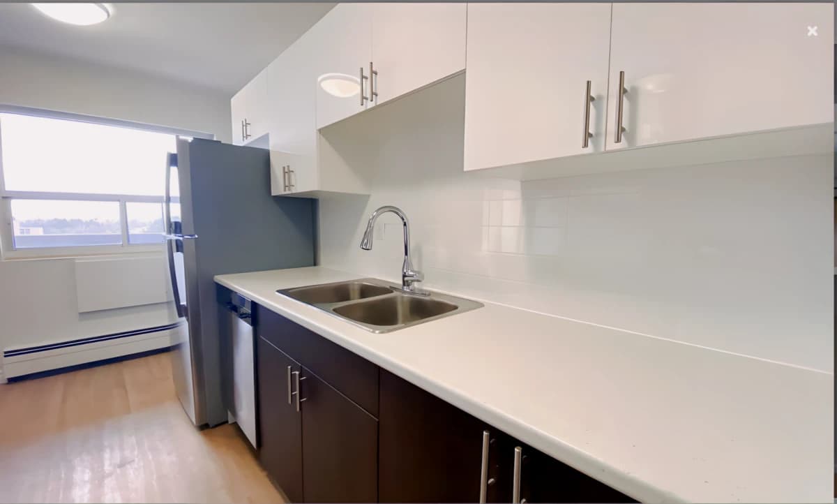 Gordon Avenue image