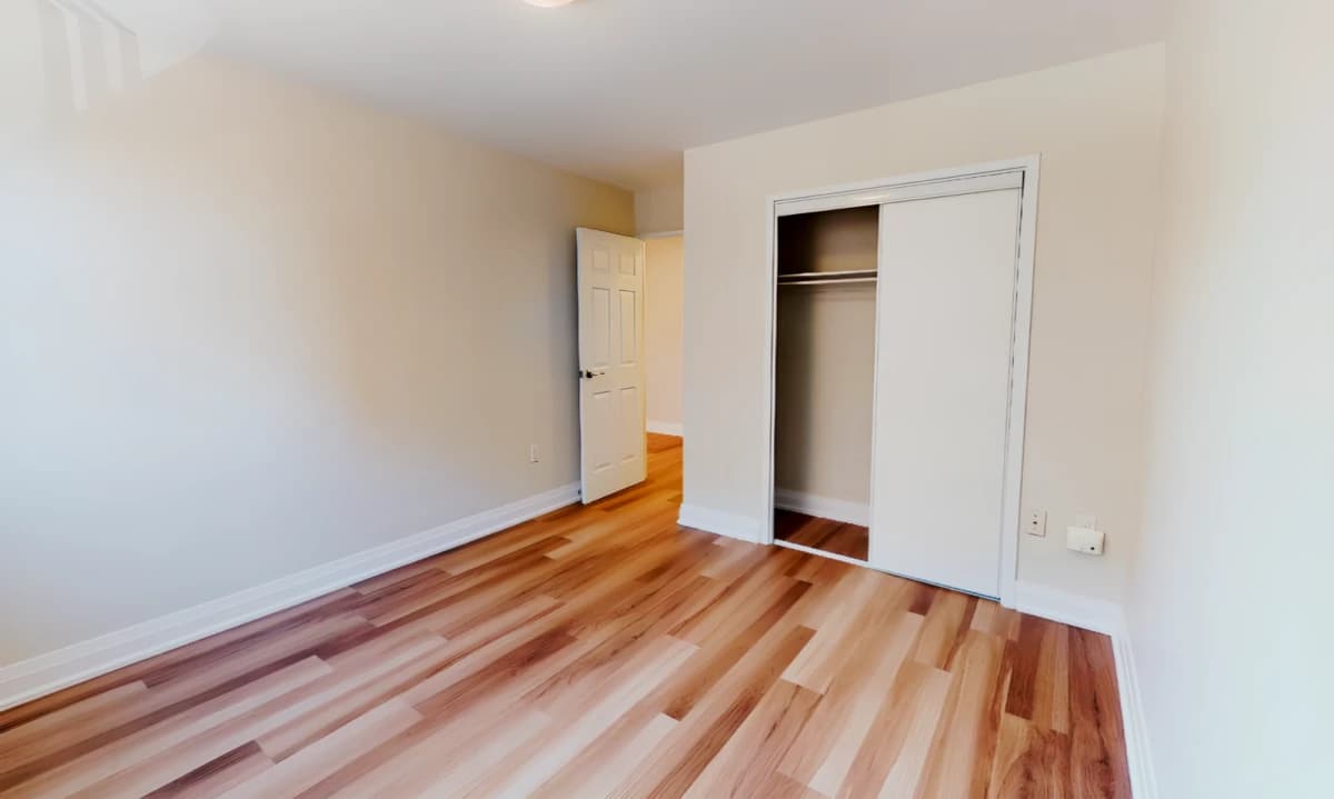 Reid Drive image 5