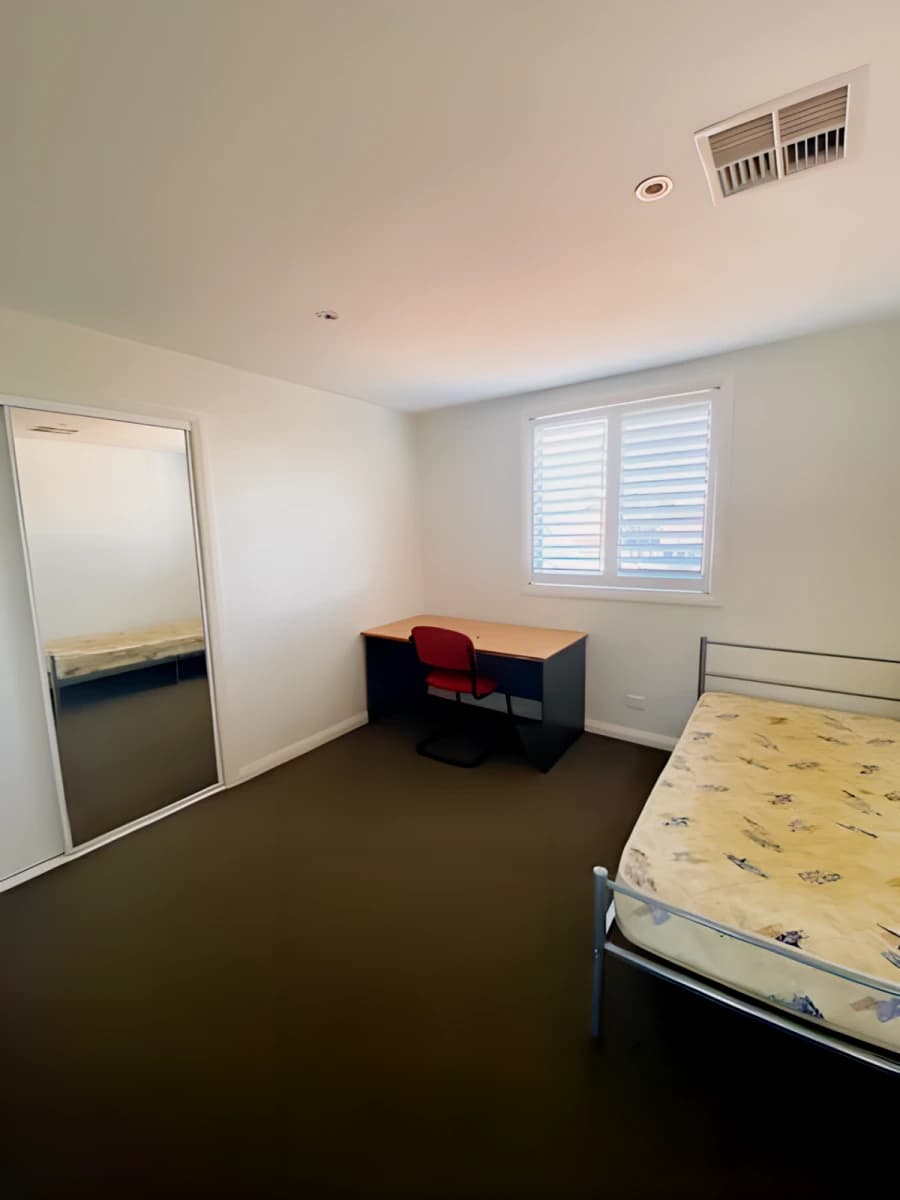 Shared Place·4B3B···330A Darby Street, Cooks Hill