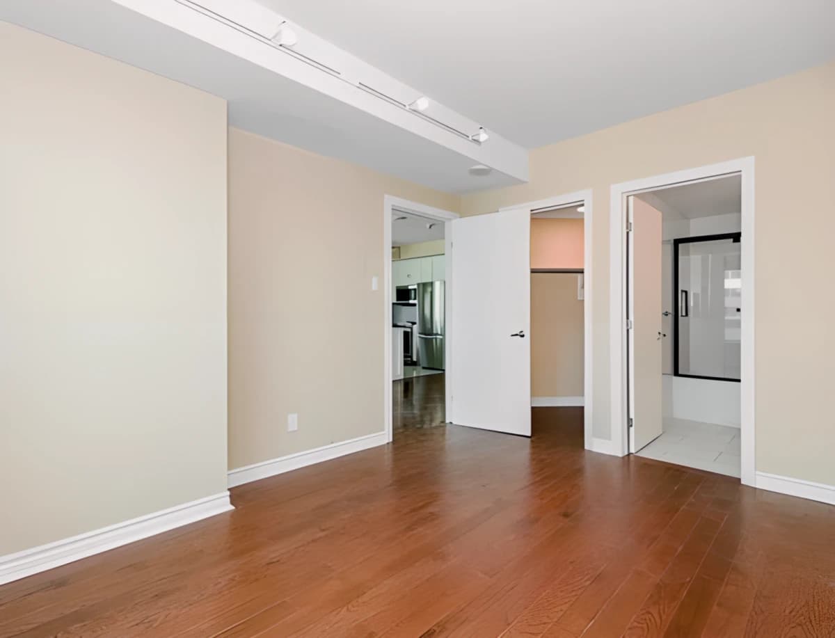 2 Bedroom