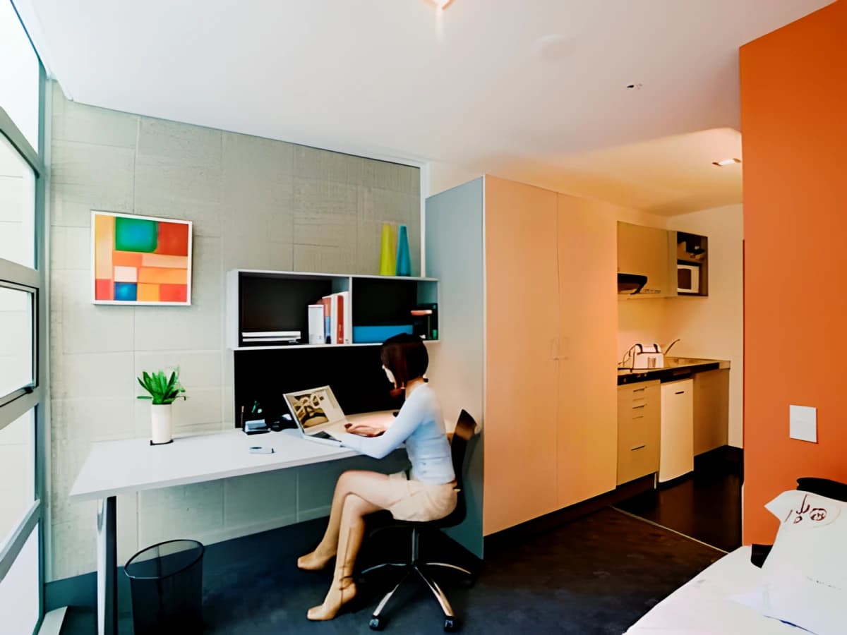 student living Auckland image