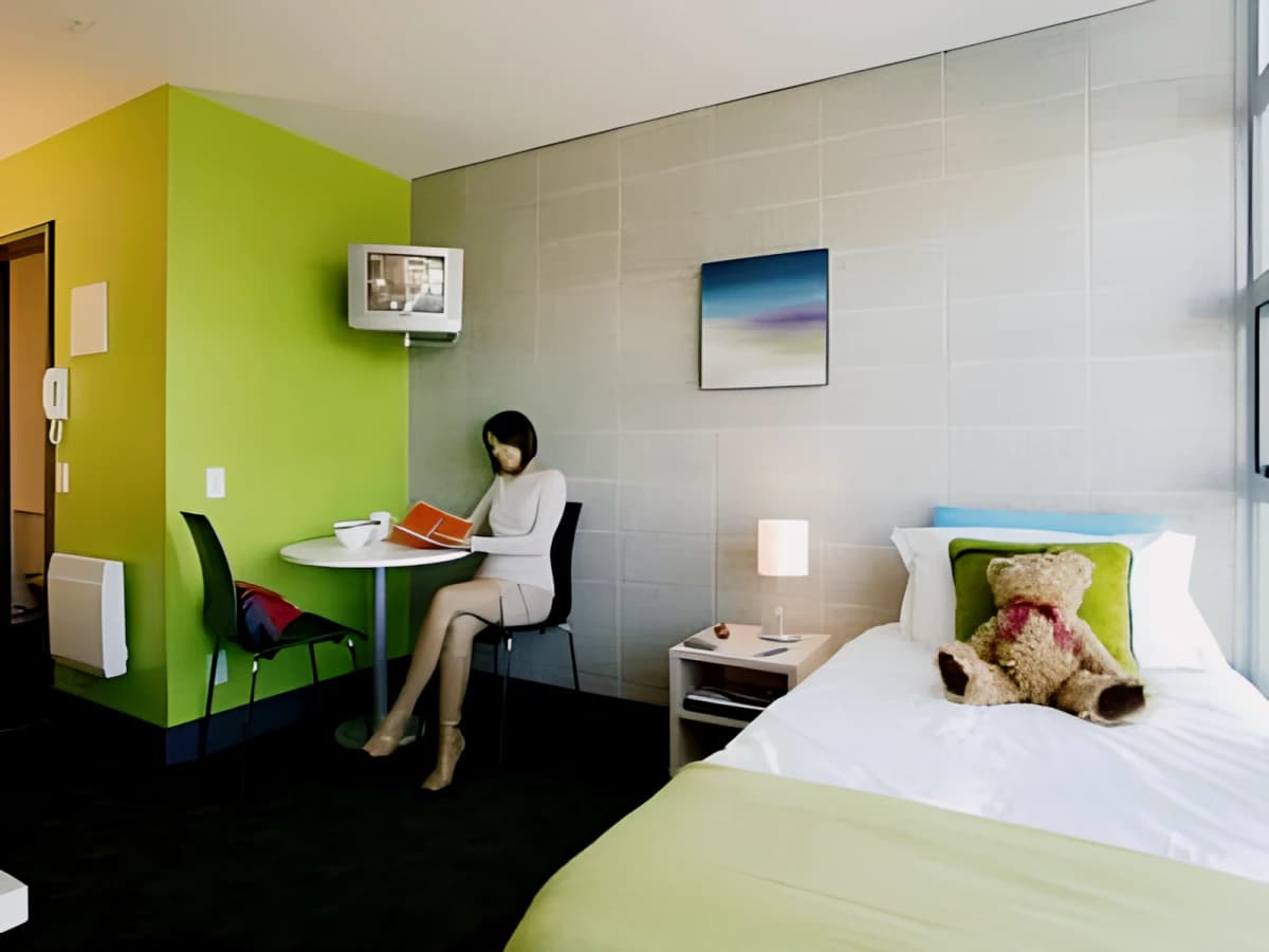 student living Auckland image