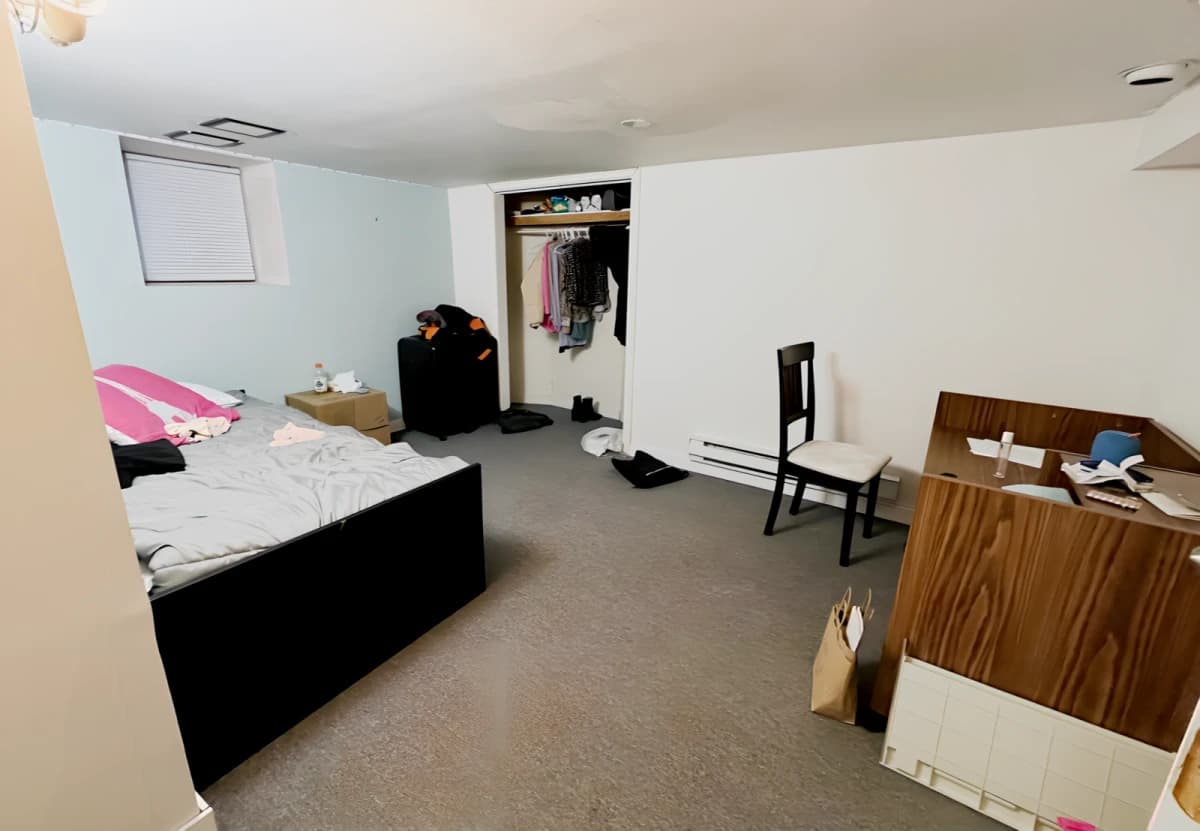 6 Bedroom