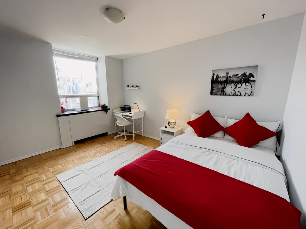 Pearson Housing - Wellesley St image