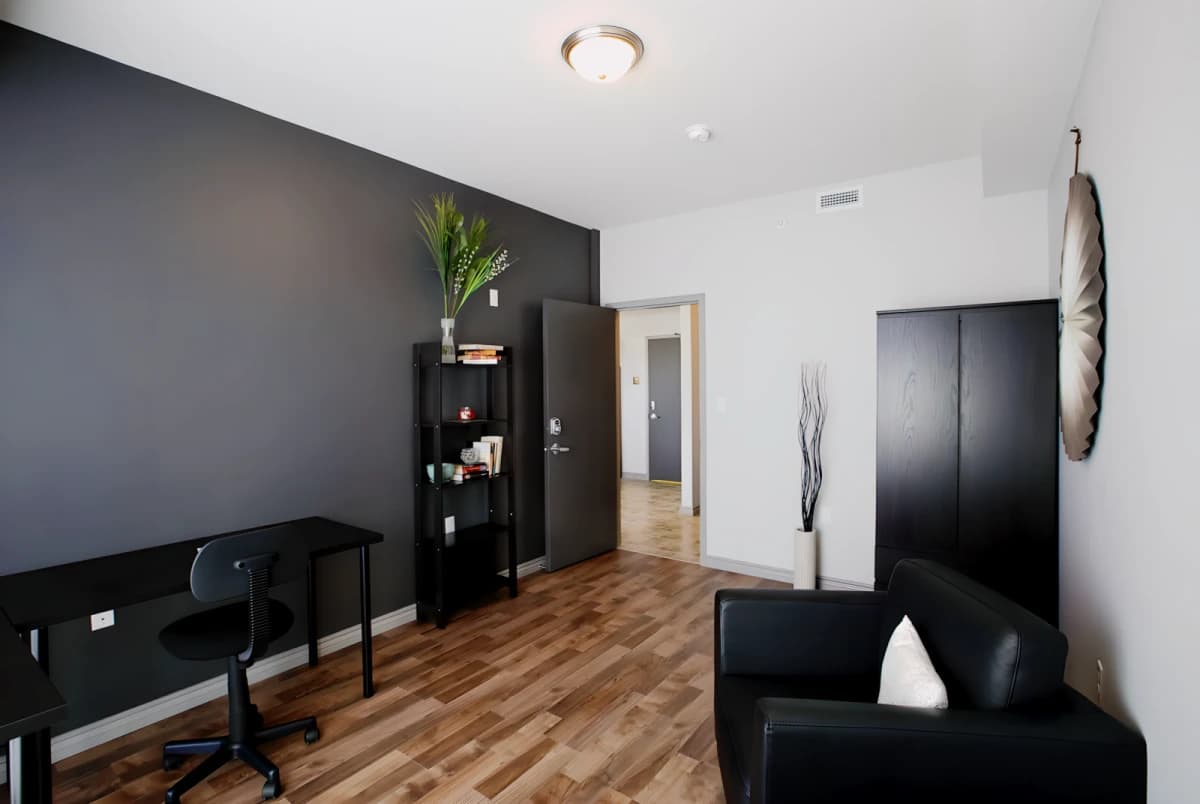 275 Larch Street image