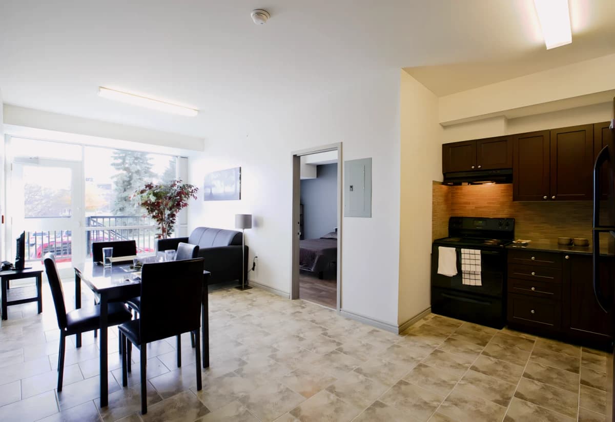 275 Larch Street image