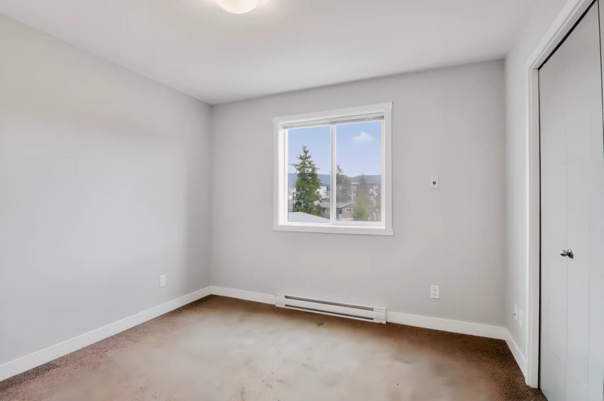 Summitview Heights Apartments image