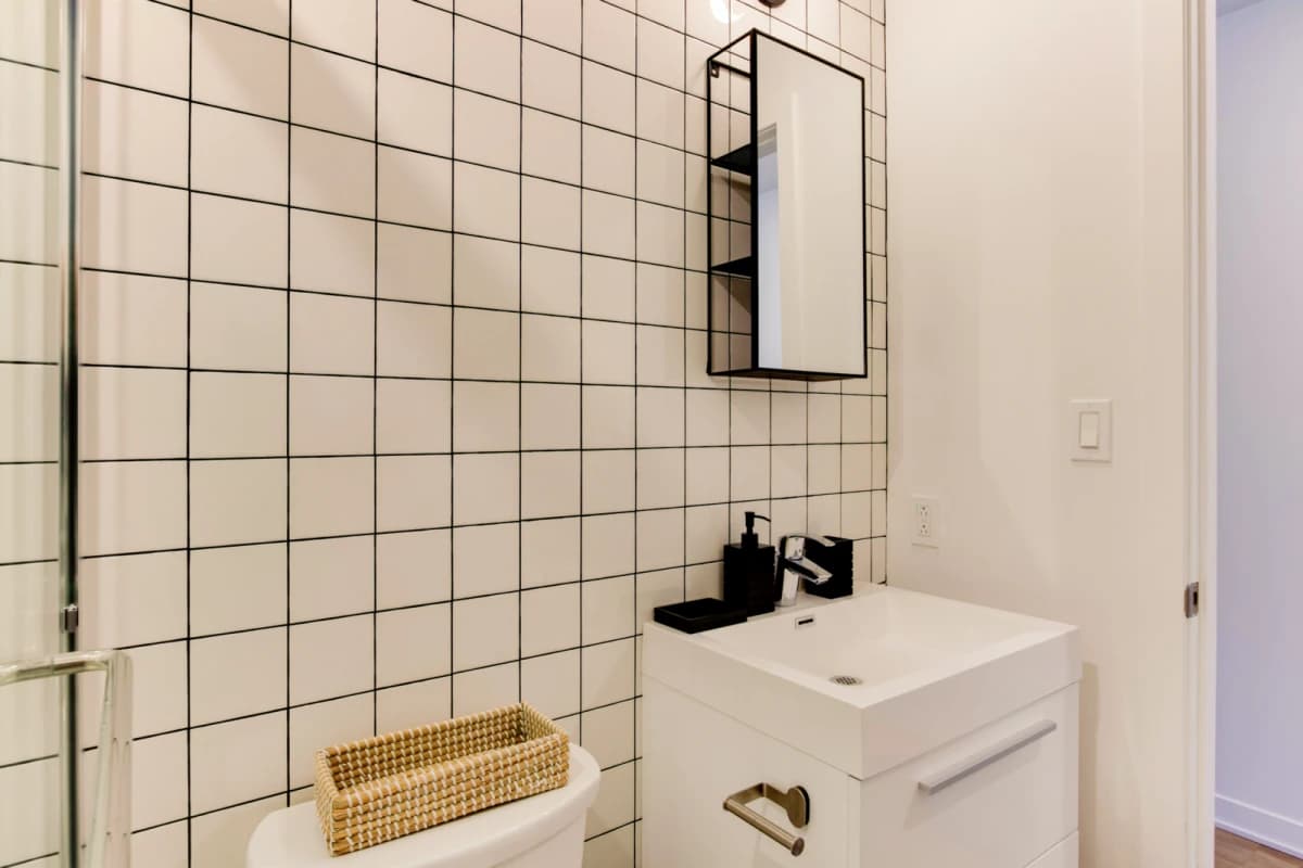 Harrington Housing - Gramercy image 3