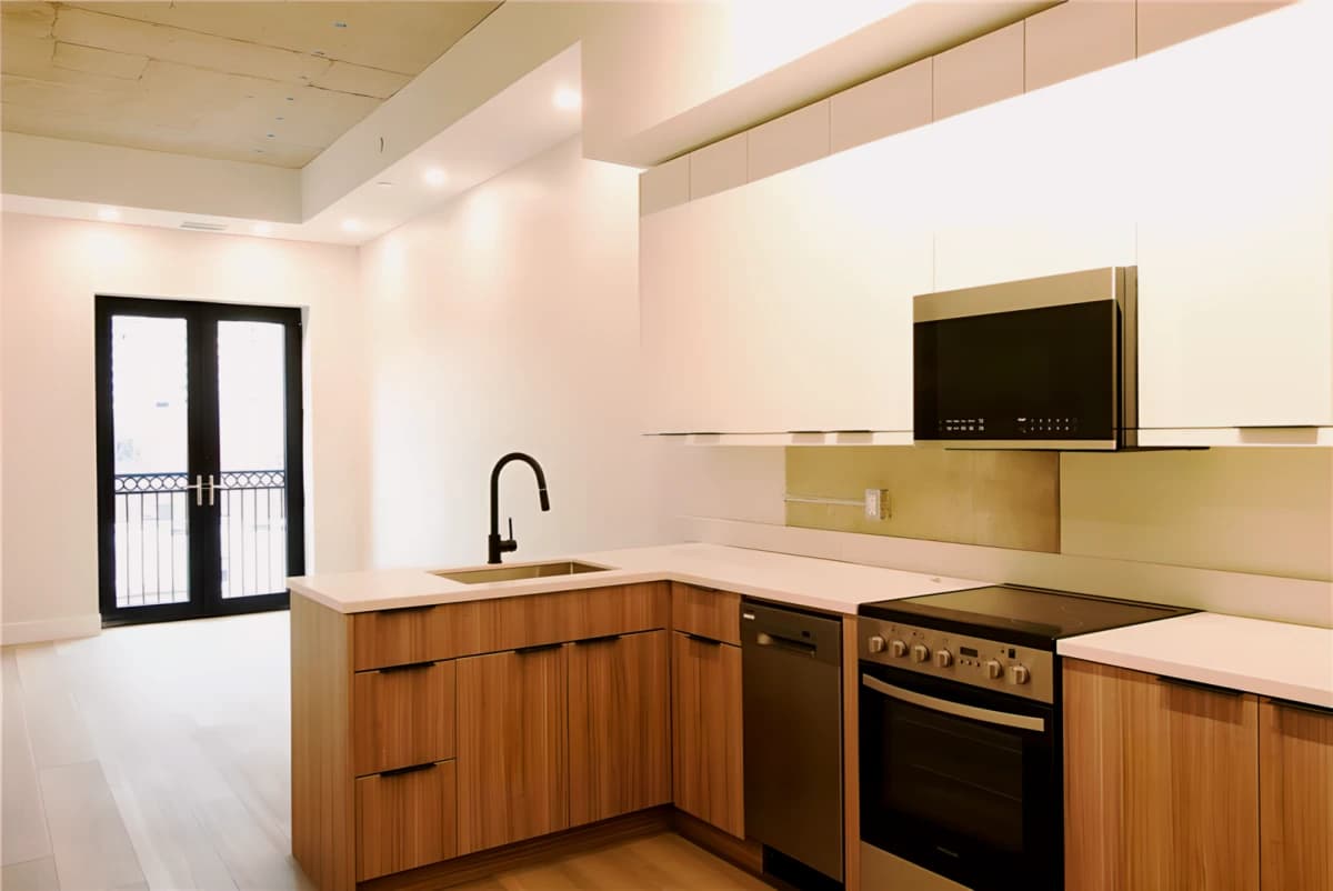 165 James Street S image