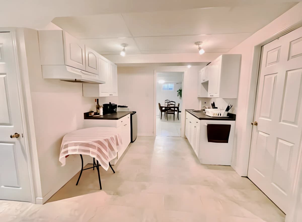 18 Moraine Walk image