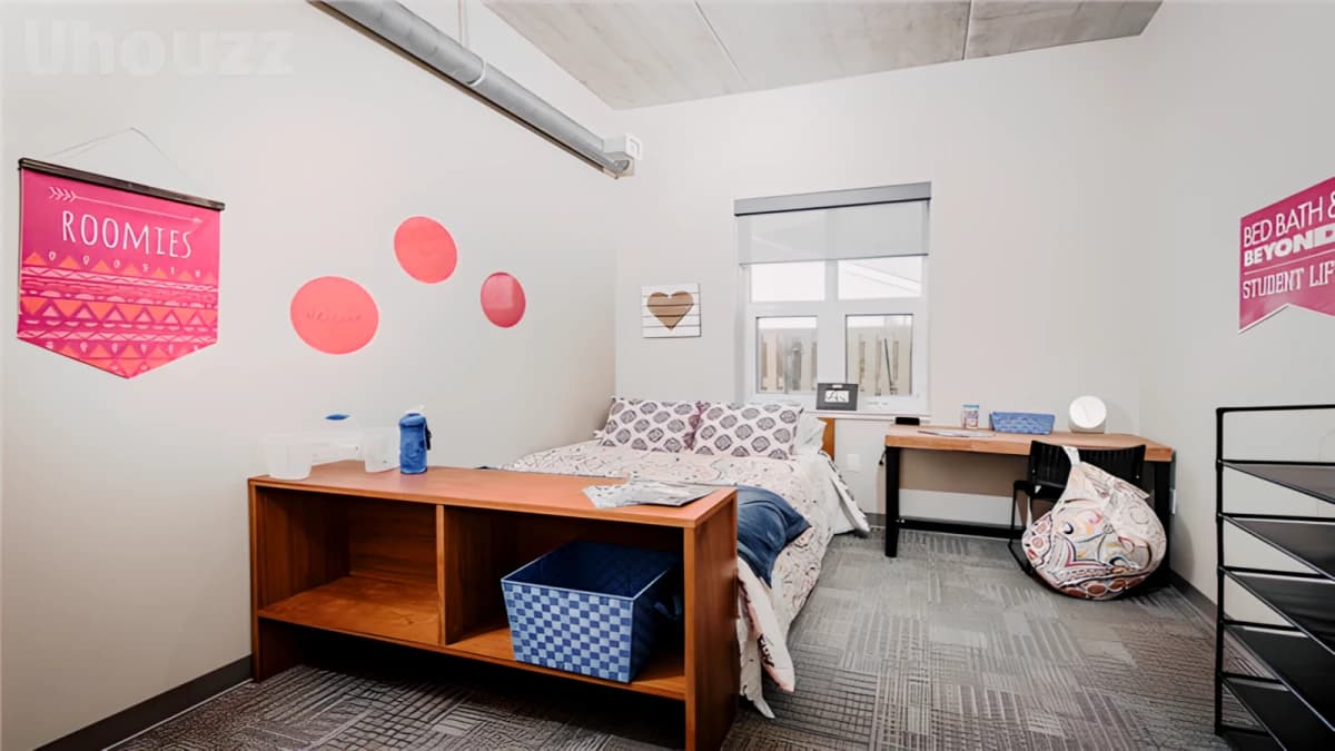 Regent Student Living image 2