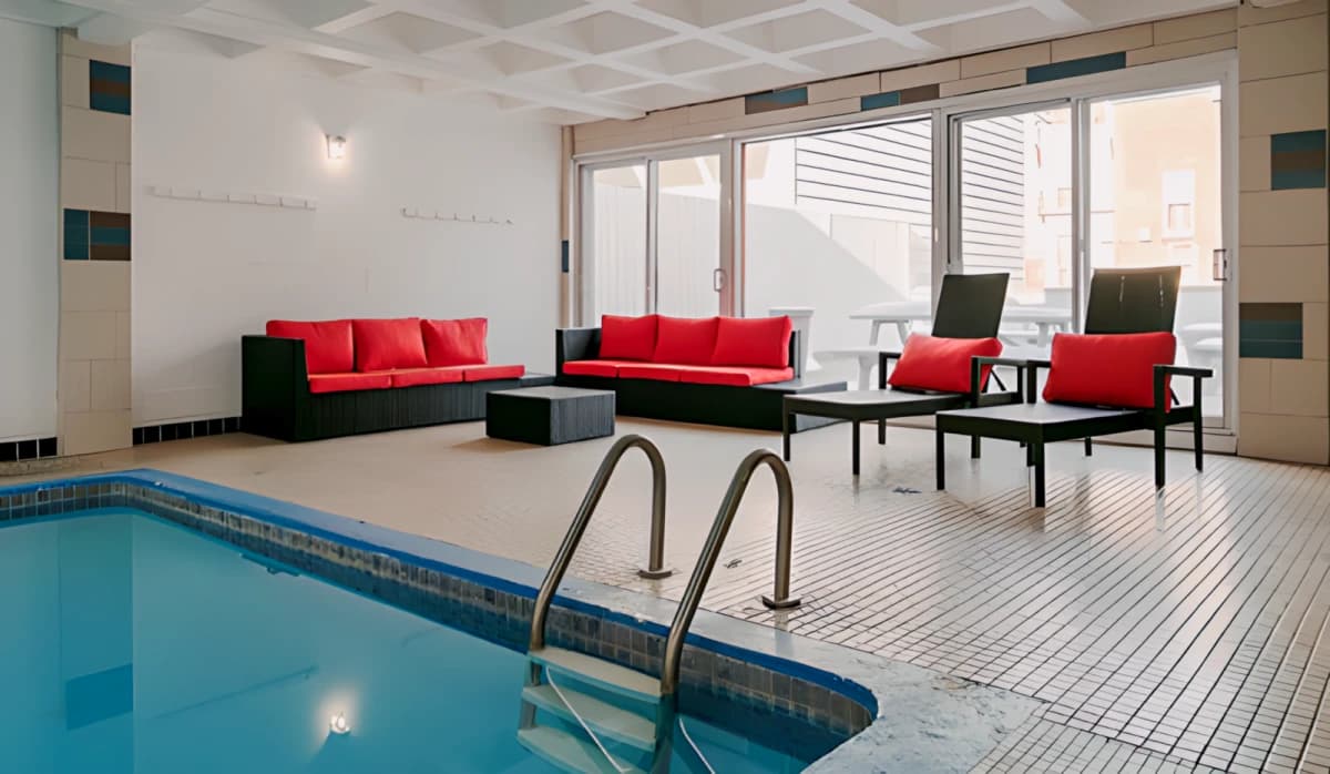 flex Basic - downtown montreal