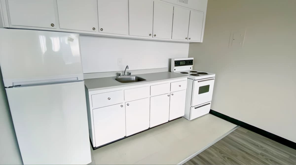 255 Stewart image