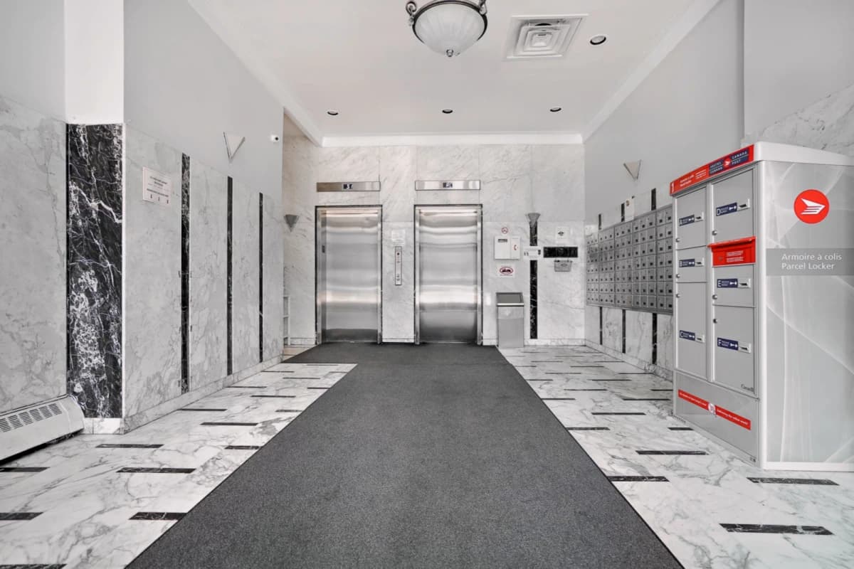 5455 Rue de Terrebonne image