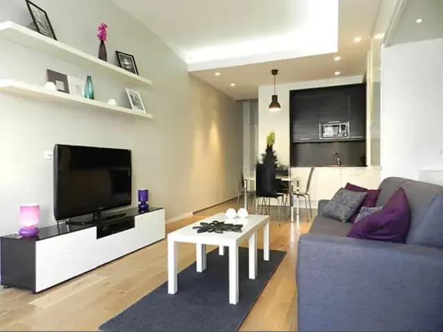 studio in 8e   Champs Elysées