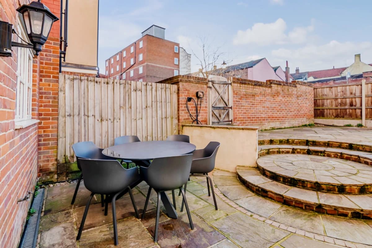 12 Pigg Lane image