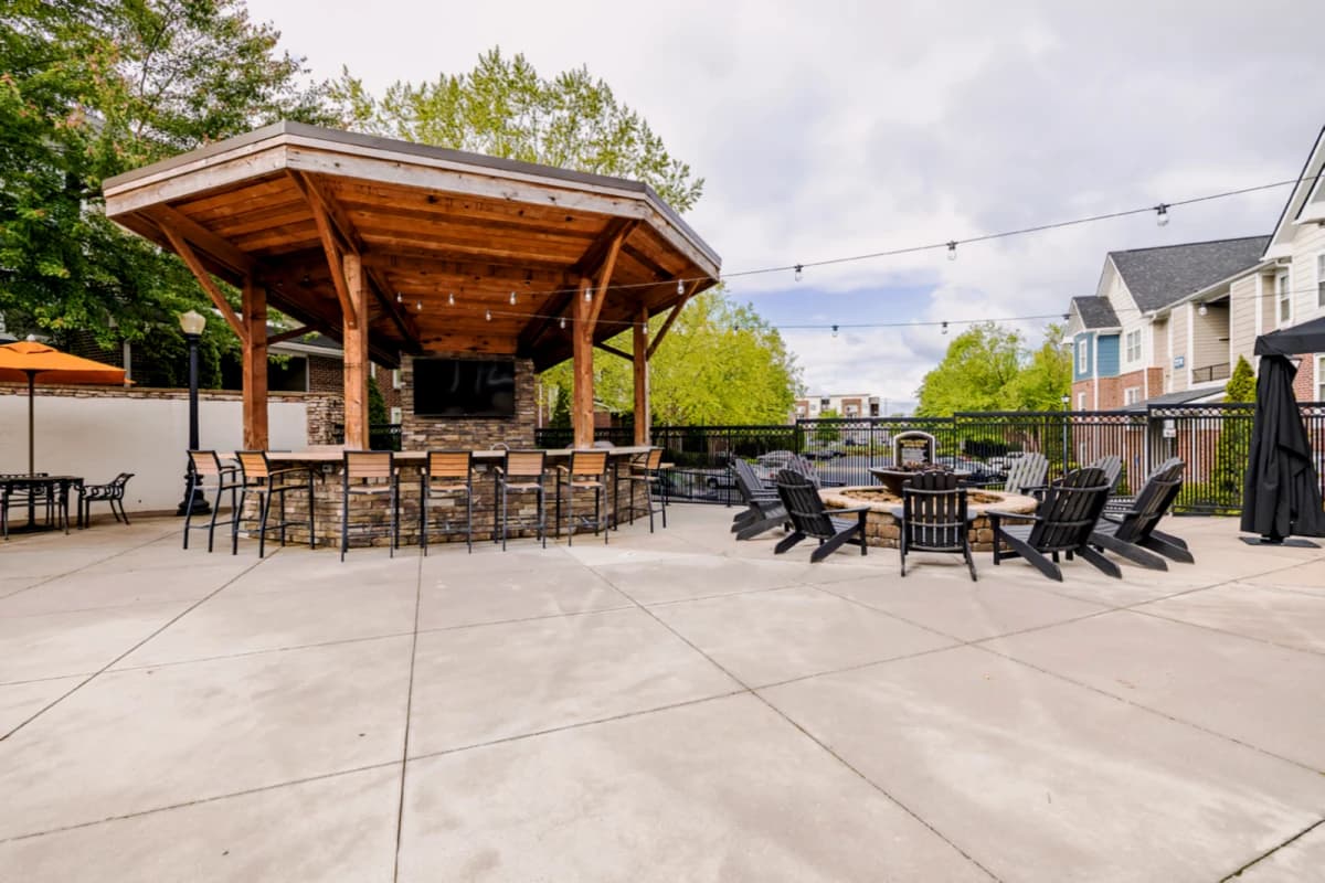 Outdoor Features