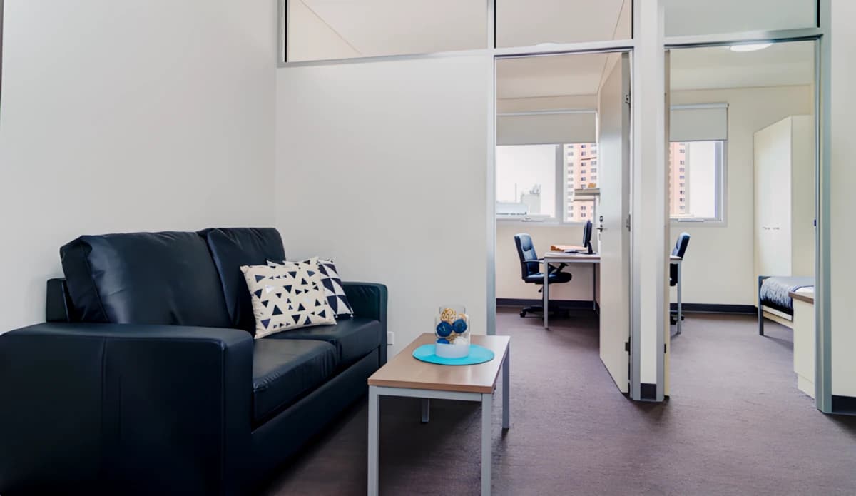 UniLodge Metro Adelaide image