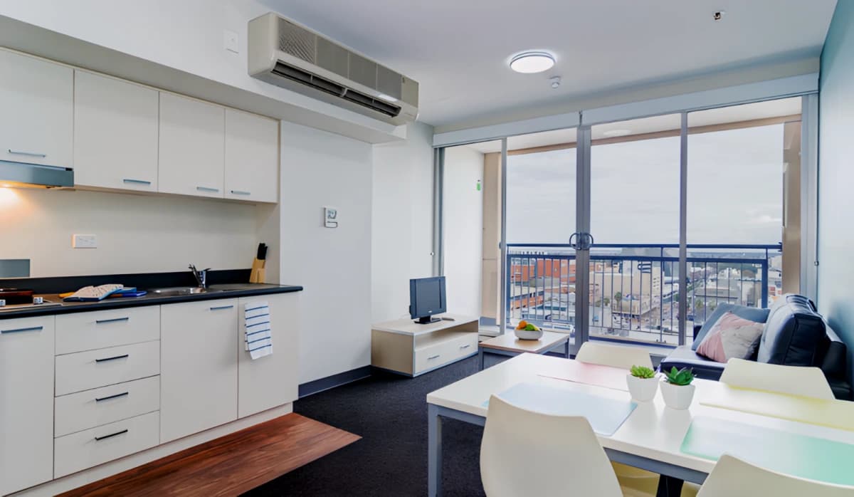 UniLodge Metro Adelaide image