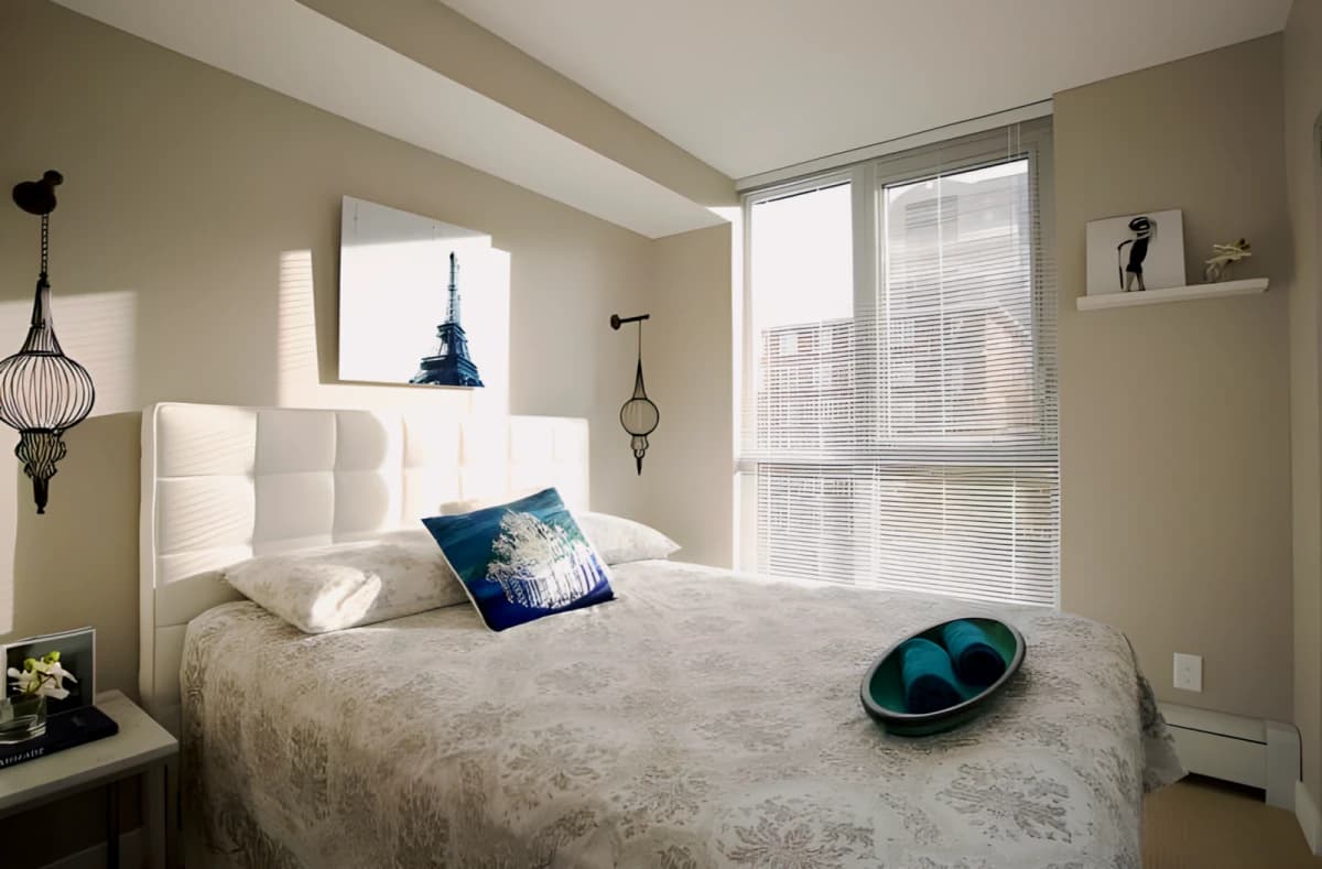 2 Bedroom
