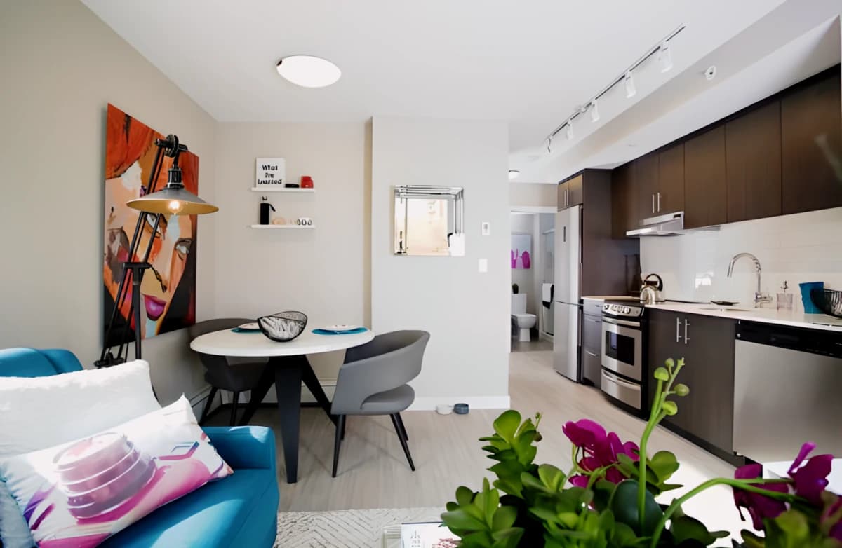 2 Bedroom