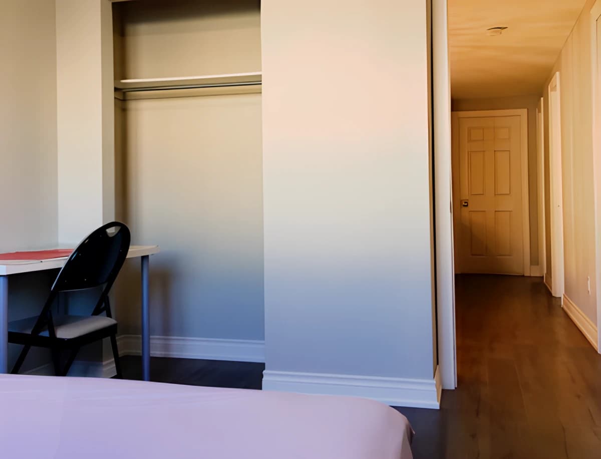 2 Bedroom