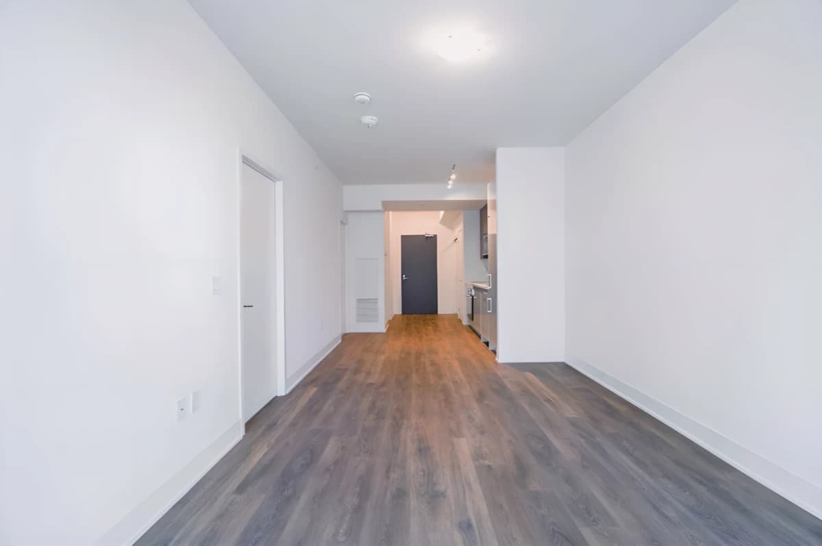 1 Bedroom+den