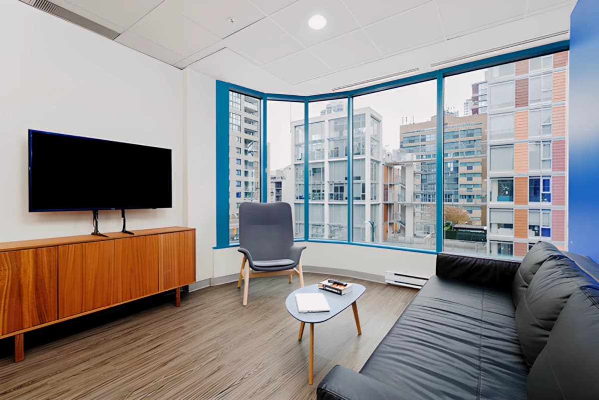 private Apartments-One Bedroom