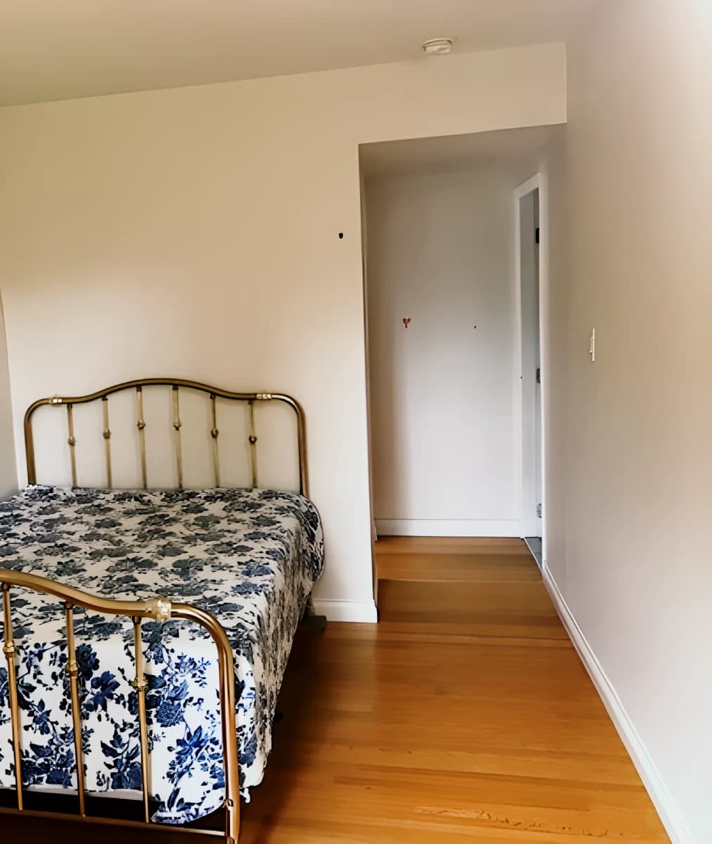 Shared Place·1B1B···w49/Granville
