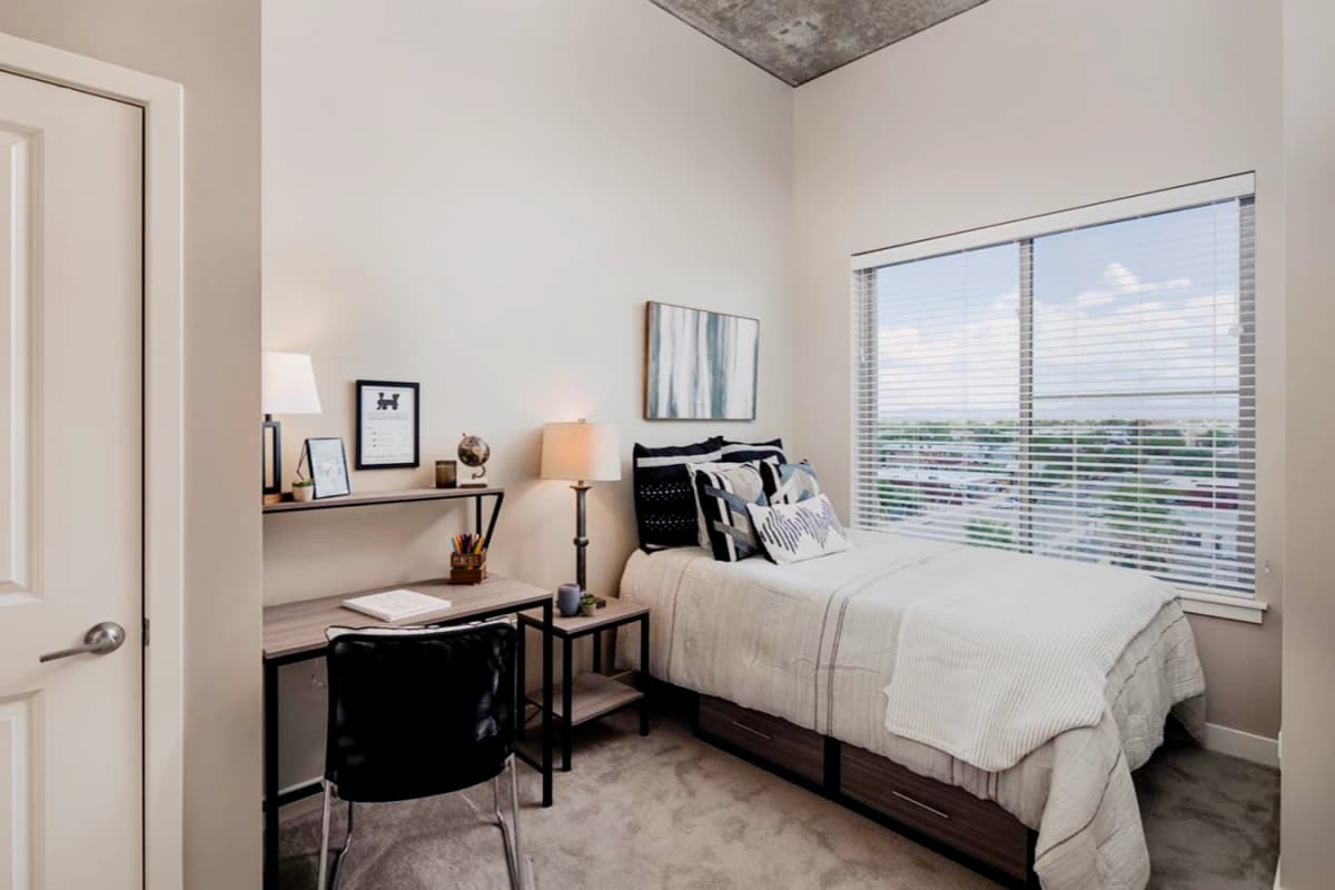 2 Bed 2 Bath Bradford