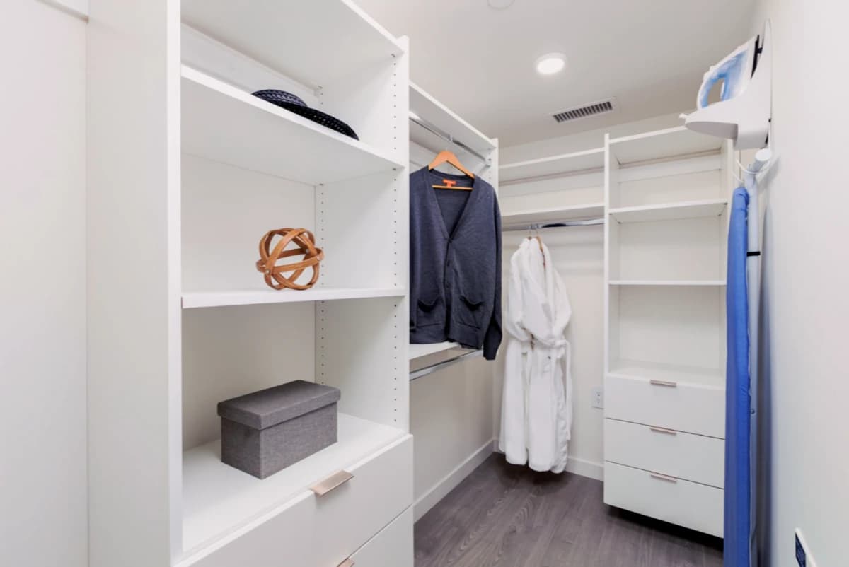 Level studio suite