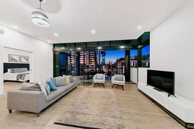 3Bedrooms, 2Bathrooms