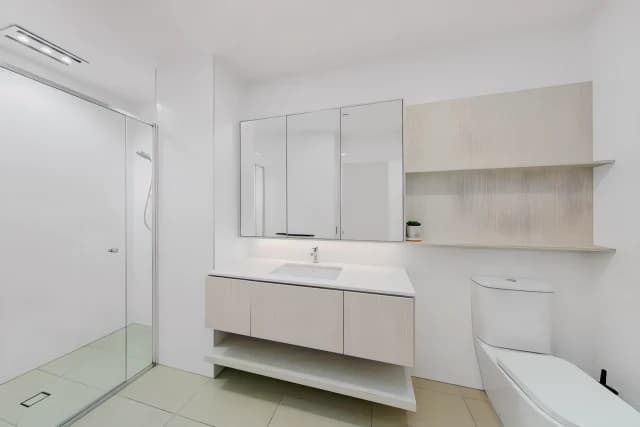 3Bedrooms, 2Bathrooms