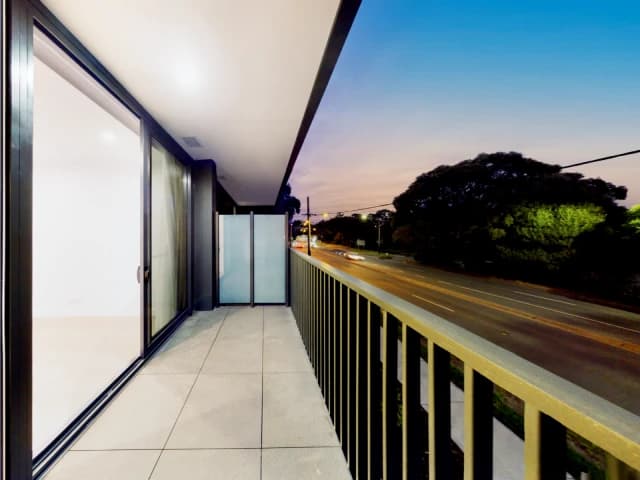 2 Bed, 2 Bath