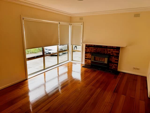 3 Bed, 1 Bath
