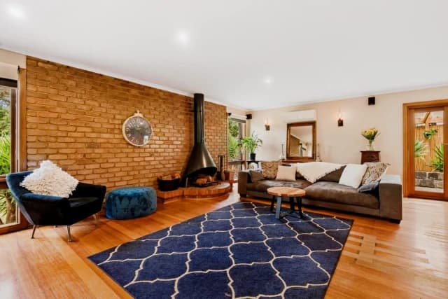 3 Bed, 2 Bath