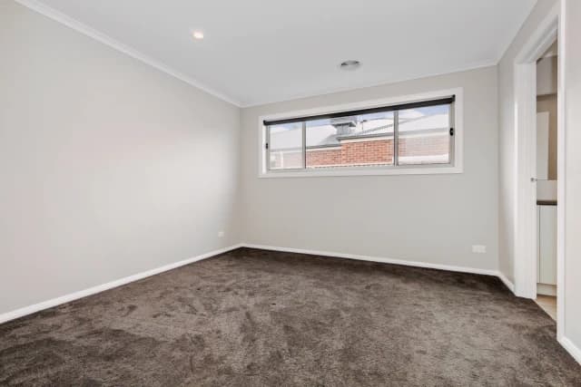 4 Bed, 2 Bath