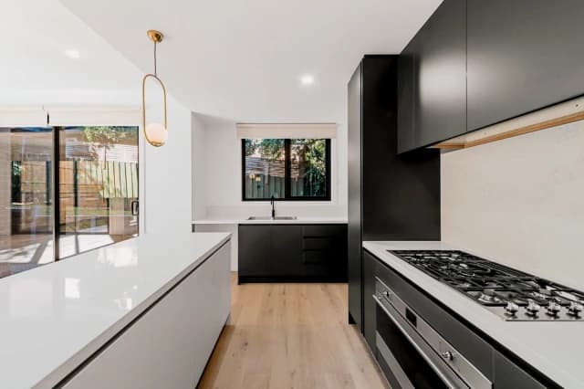 4 Bed, 3 Bath
