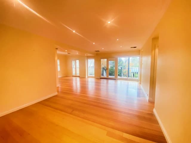 4 Bed, 3 Bath