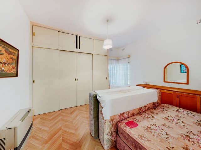 1 Bed, 1 Bath
