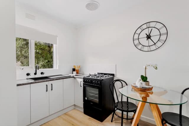 2 Bed, 1 Bath