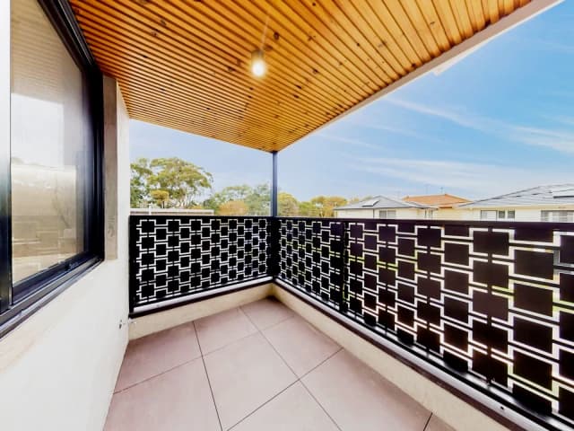 2 Bed, 2 Bath